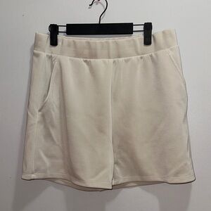 Women's Cream Shorts